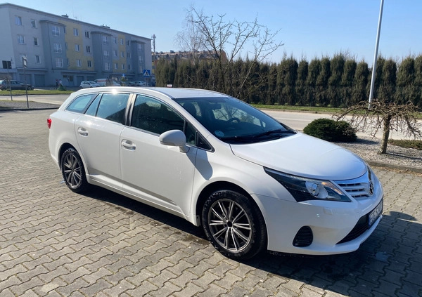 Toyota Avensis cena 35900 przebieg: 181000, rok produkcji 2012 z Łask małe 277